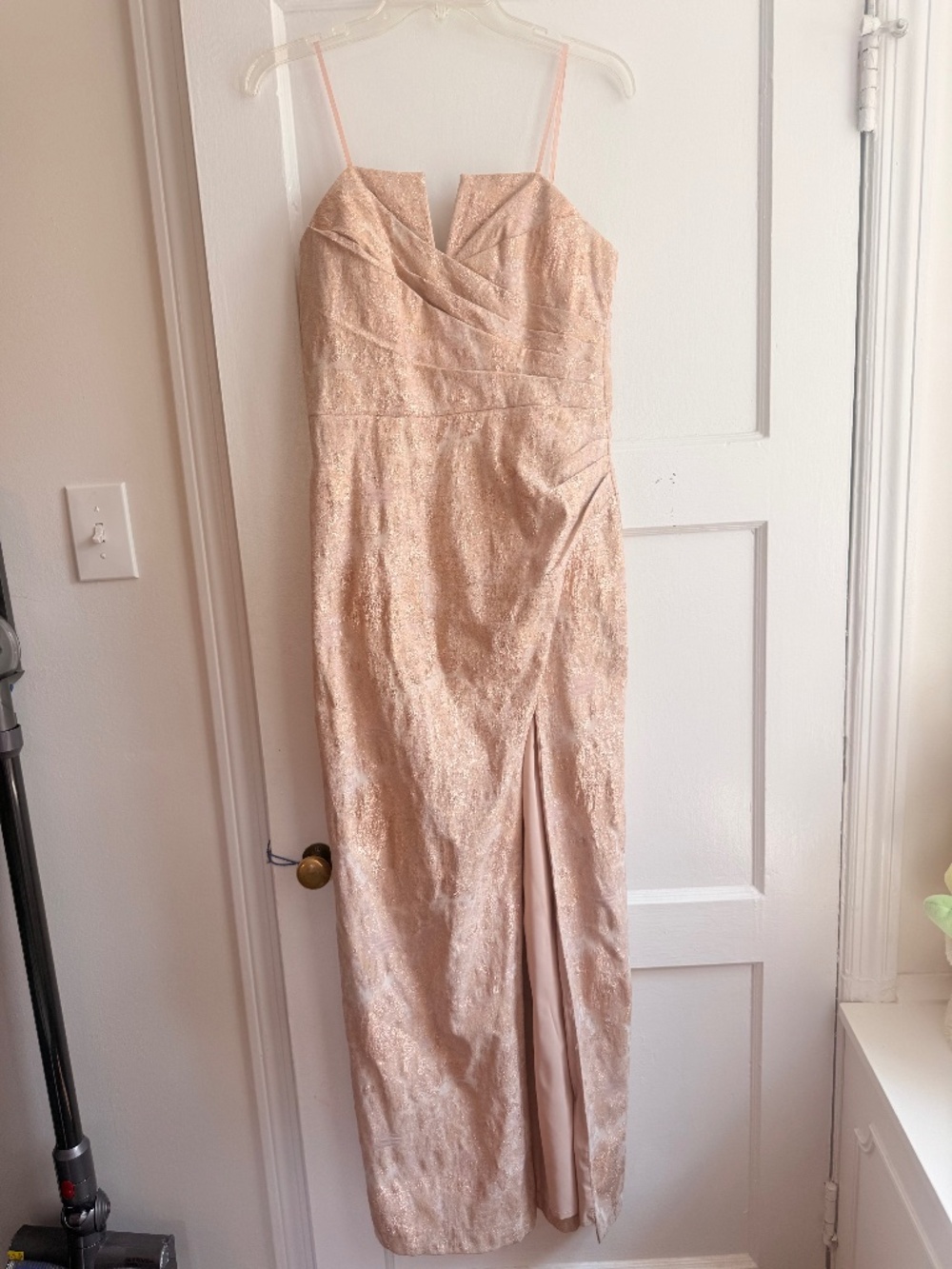 Women's dress